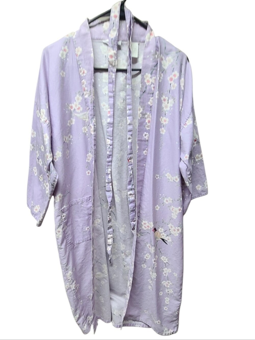 Authentic Japanese Cotton Yukata Kimono Robe Purple Sakura Floral